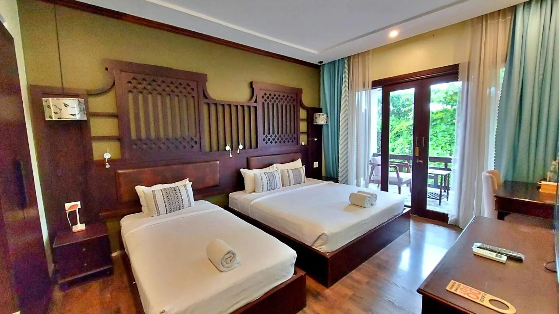 Sunrise Hotel Luang Prabang Mekong River لاوس