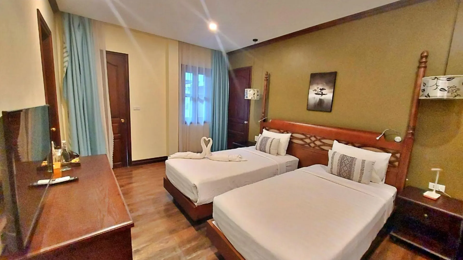 منتجع Sunrise Hotel Luang Prabang Mekong River